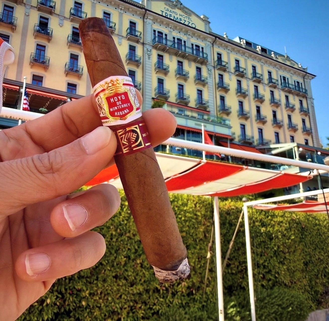 Hoyo de Monterrey Elegantes (Limited Edition 2018)